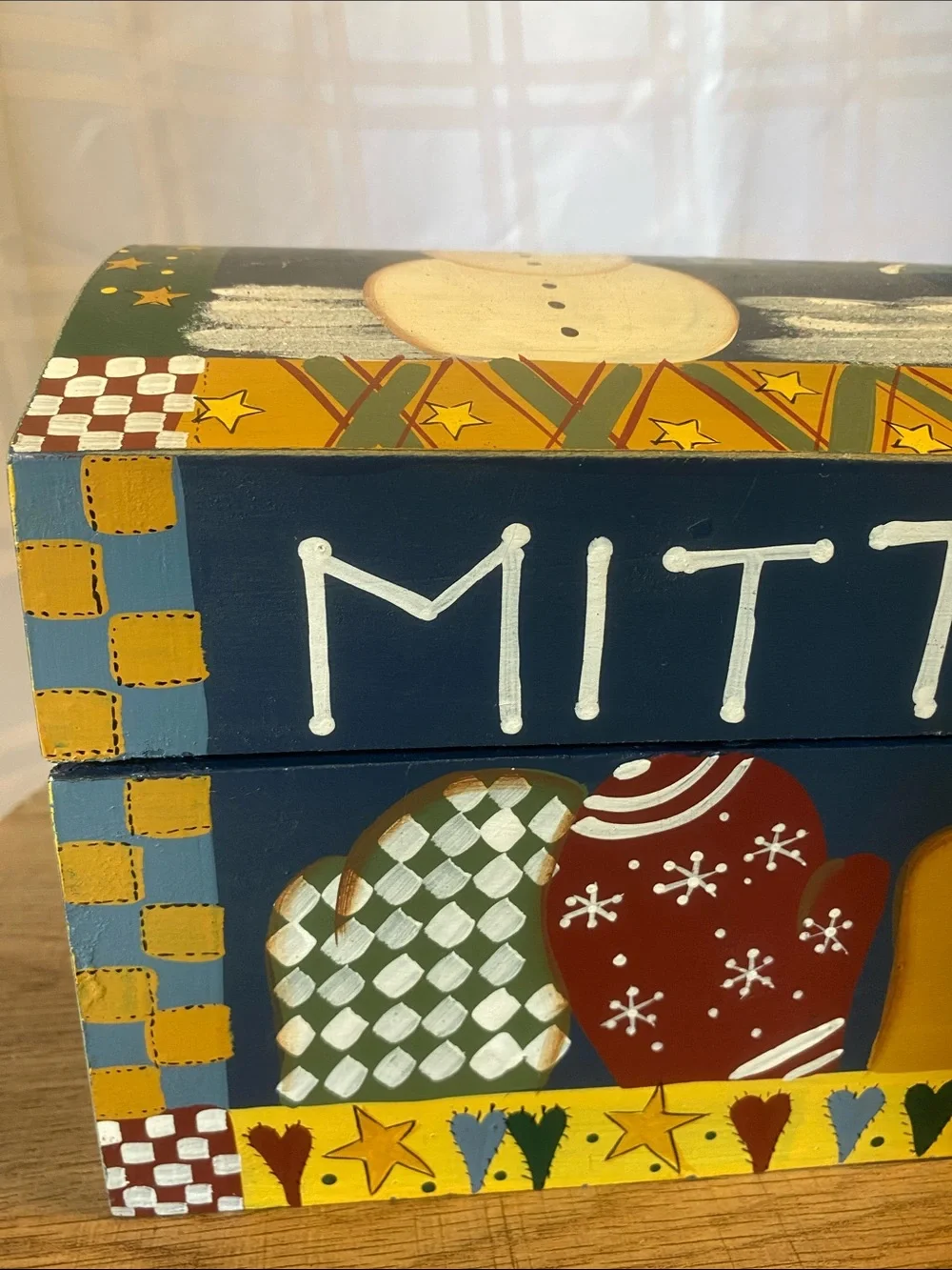 Decorative Country Christmas Mittens Storage Wooden Box Hand Painted Winter Snow